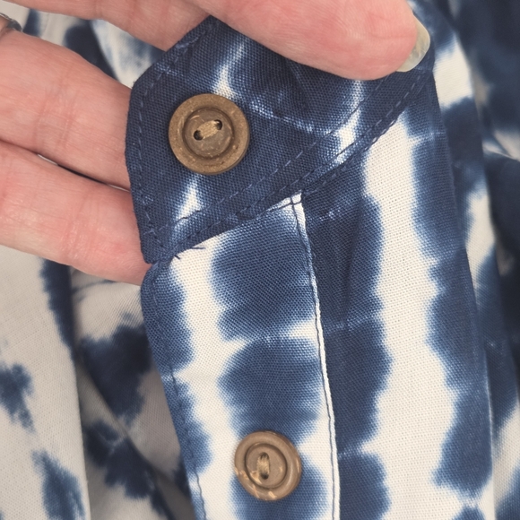 Soft Surroundings Women's Tie Dye Long Sleeve Tunic Top Blue White Size Medium - Picture 8 of 8